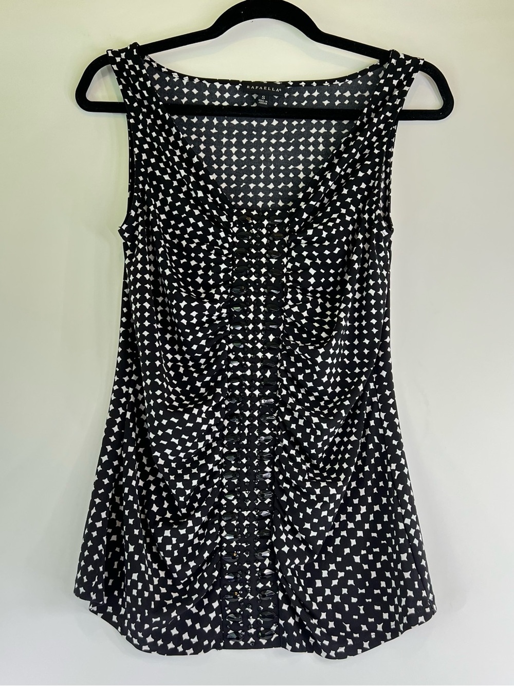 Rafaella Black & White Ruched Front Sleeveless Tank  Small Beaded Corporate Goty